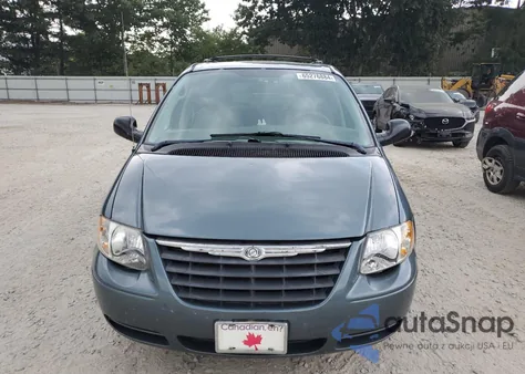 2005 Chrysler Town & Country Lx из США, поврежденный, VIN 2C4GP44R15R133454